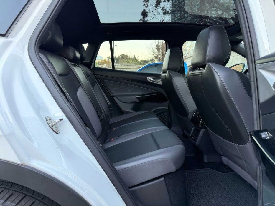 Volkswagen ID.4 Pro S      2023
