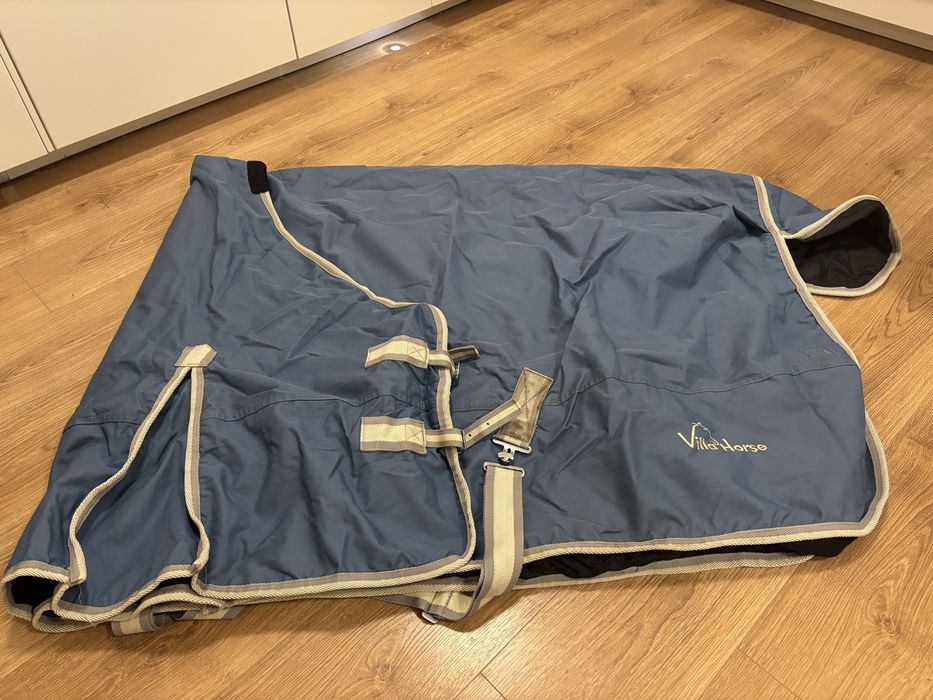 Derka dla konia zimowa padokowa Villa Horse 200g 135cm