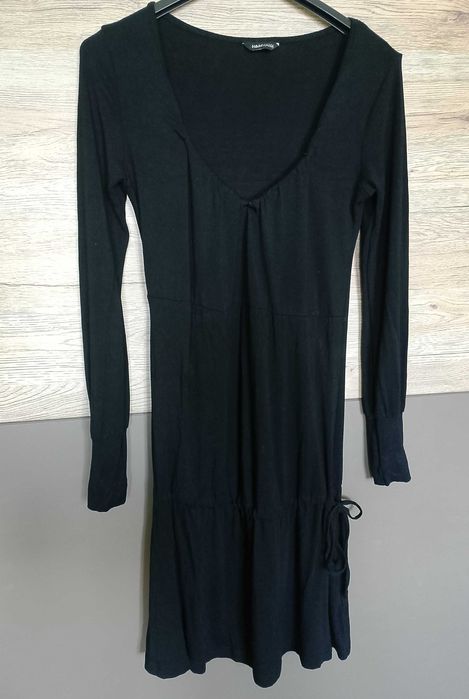 Czarna sukienka ciążowa H&M Mama rozm. S/L