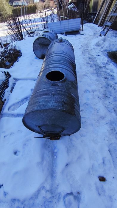 Sprzedam beczki metalowe ocynk