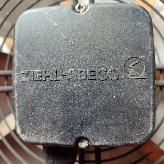 Продам осьовий вентилятор