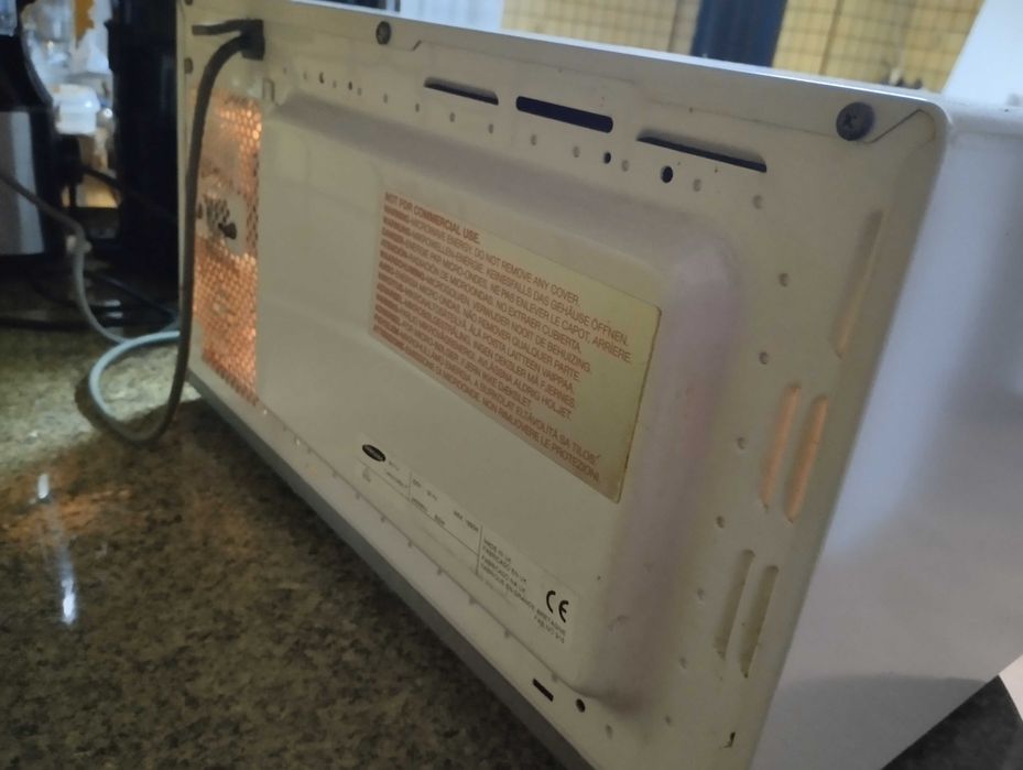 Micro ondas sem funcionar bem