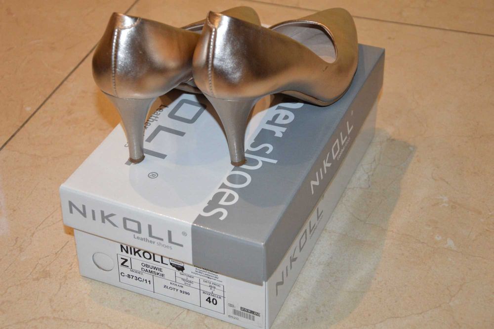 Złote szpilki rozmiar 40