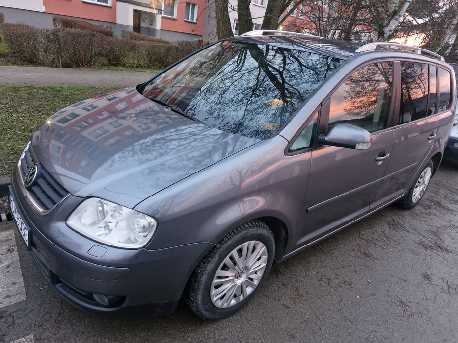 Witam sprzedam Touran 7 osobowy 2.0 diesel
