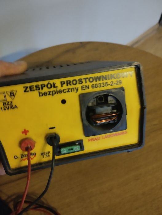 Prostownik d zawiła