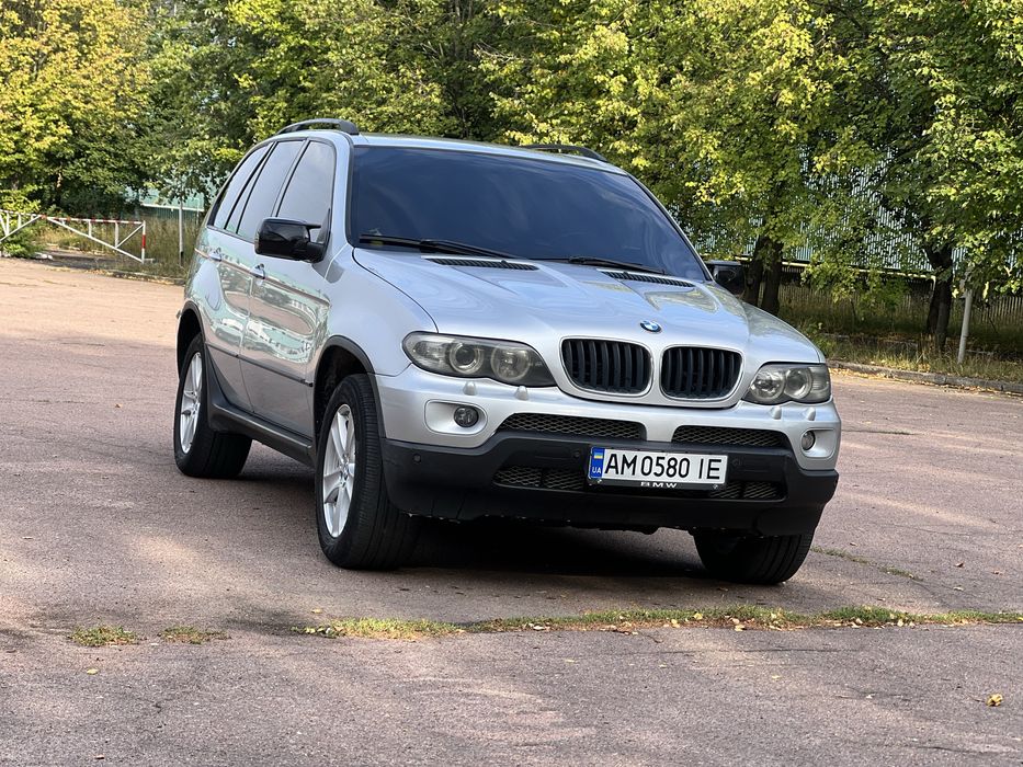 Продам BMW x5 e53