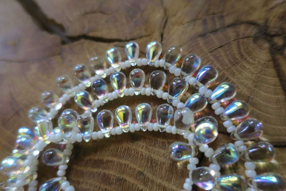 Stare korale Jablonex mieniące się PRL łezki