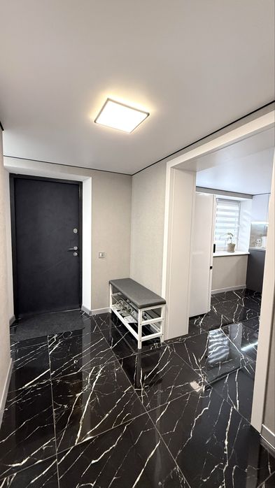 Оренда будинок (дуплекс)  Крюківщина центр поруч школа Київ 5км