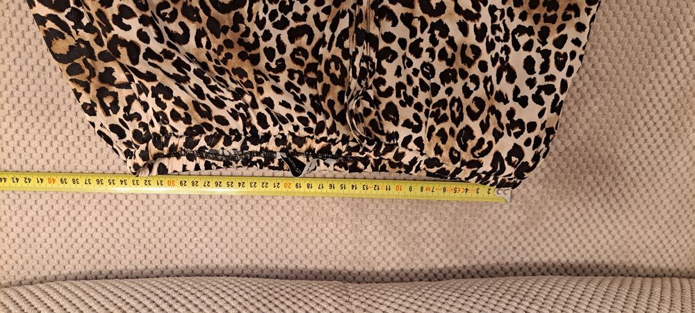 Nowe Spodnie firmy Bershka w rozmiarze M