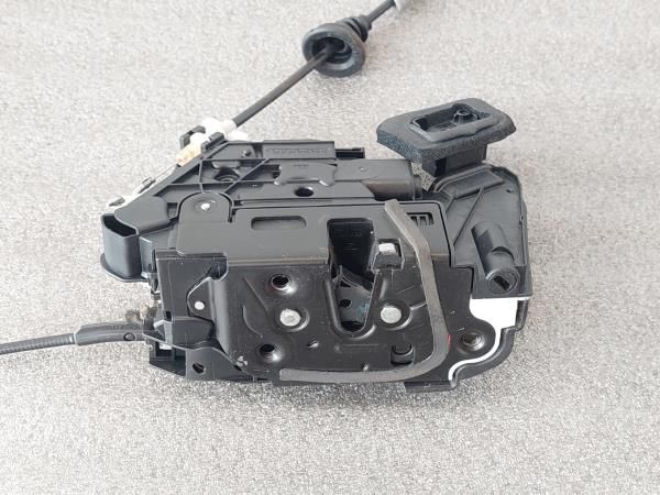 Fechadura / fecho porta frente direito VOLKSWAGEN Polo (6R, 6C)