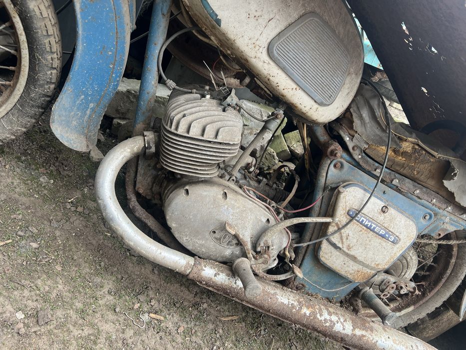 Продам совецкий  мотоцикл Иж