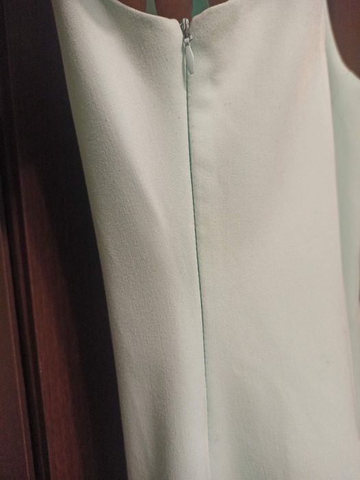 Sukienka seledynowa mini r. 40. Wyprzedaż