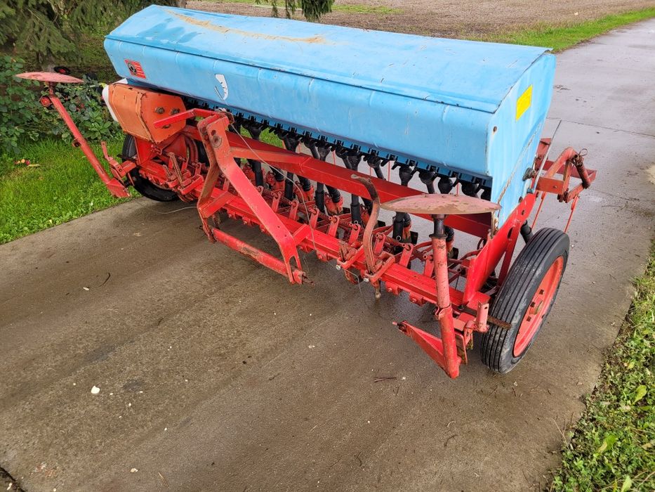 Siewnik zbożowy isaria 6050 2,5m jak amazone d7