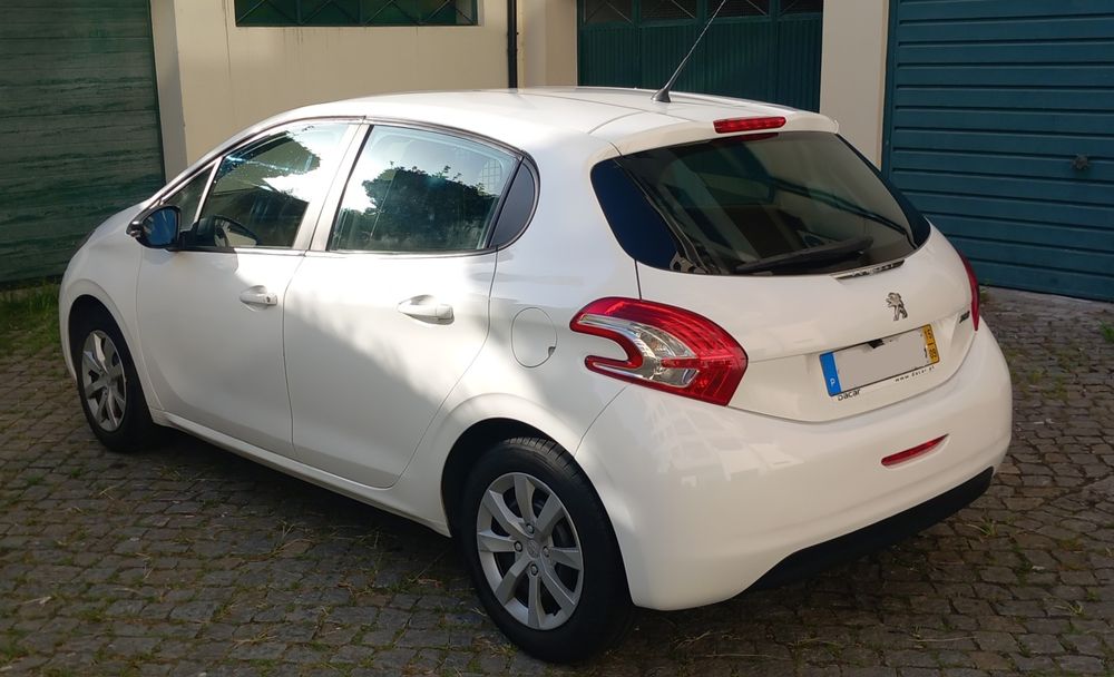 Peugeot 208 1.4 Van TROCA