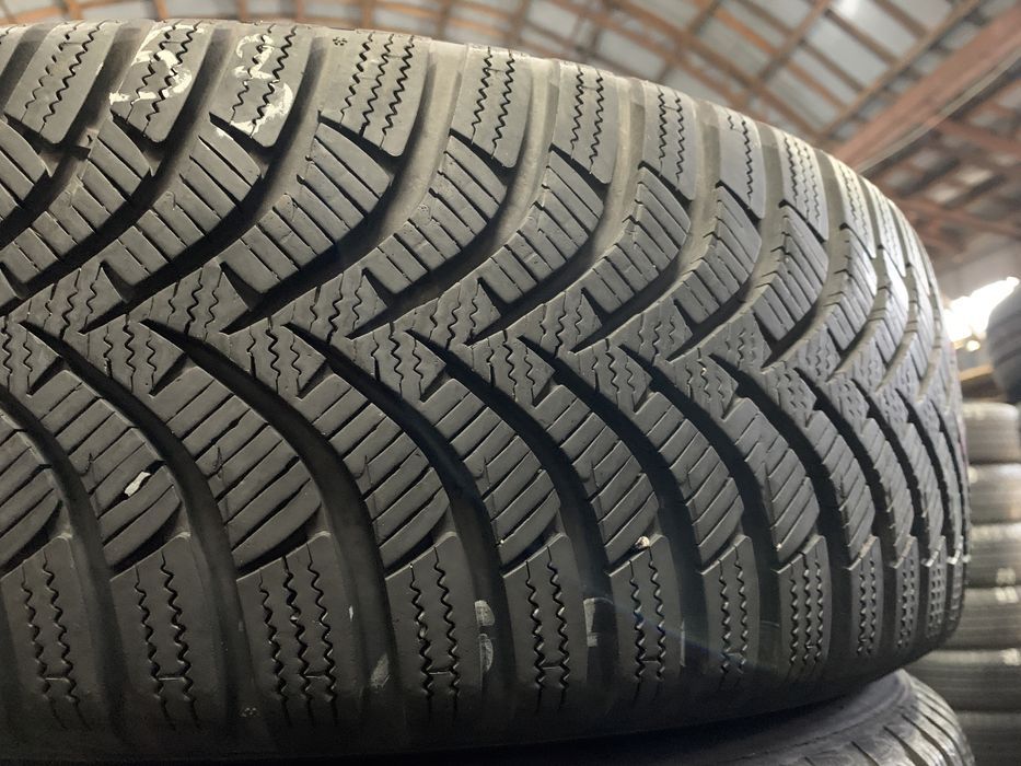 шини б/у зимові 215/65 16 HANKOOK Icept RS 2