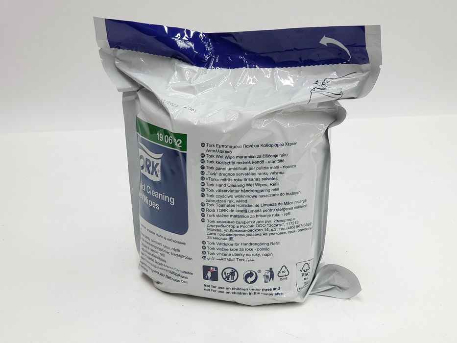 Zapas Tork do czyszczenia rąk dłoni 190692 opakowanie 58 chusteczek