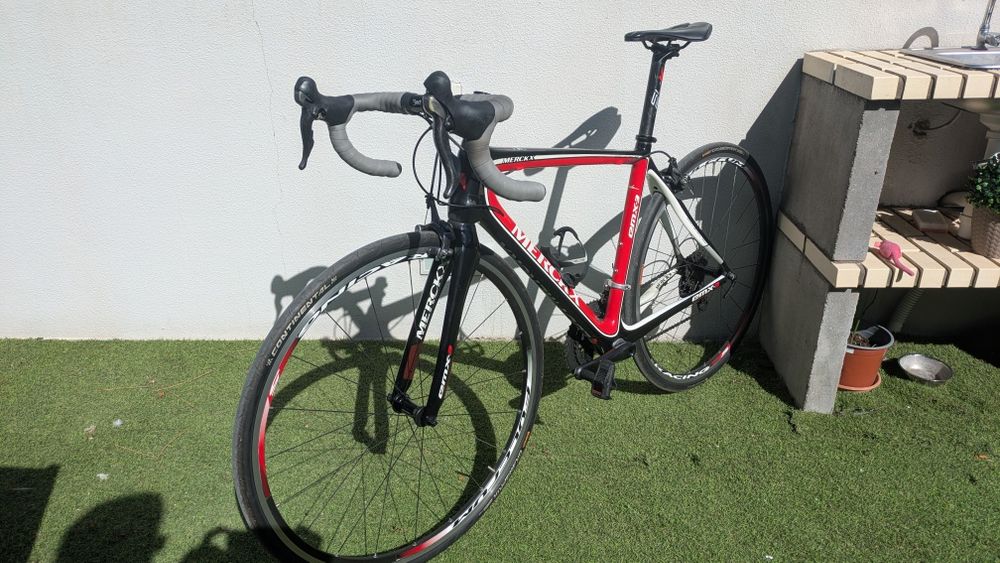 Bicicleta de estrada Eddy Merkkx em carbono