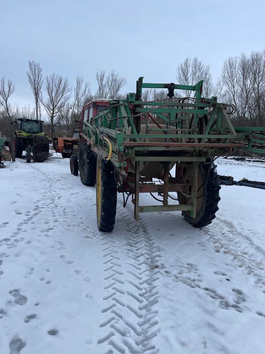 Оприскувач Оп 2000