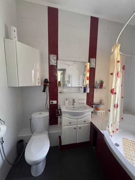 Продам дворівневу квартиру в центрі з АГВ | 112 м² | вул. Канатна