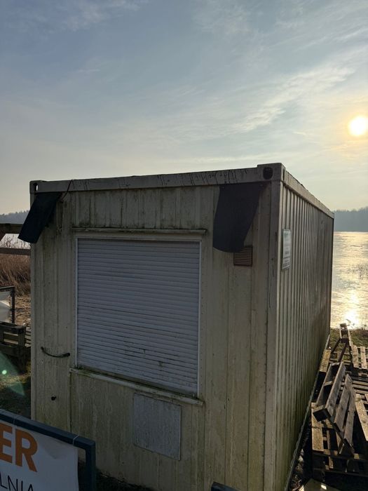 Kontener biurowy 6x2,5 m