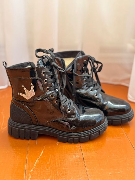 Дитяче взуття.Черевики для дівчинки Weestep. 35 Розмір