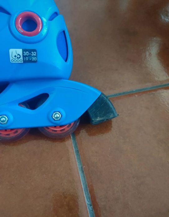 Patins de criança do 19/20 e 30/32 com proteções