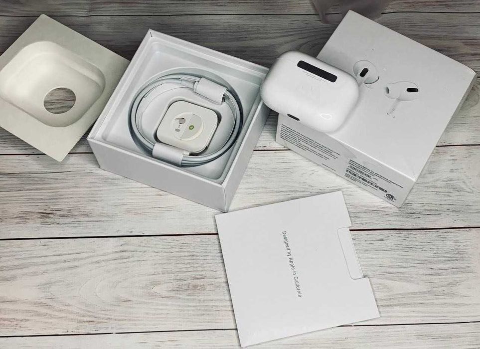 Бездротові навушники аірподс pro with Wireless Charging