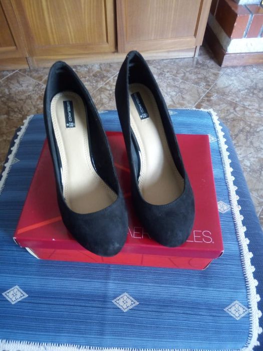 Sapato Senhora Tacão Alto Aerosoles Brahman PU Tamanho 39