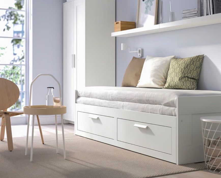 Cama individual e de casal com os 2 colchões