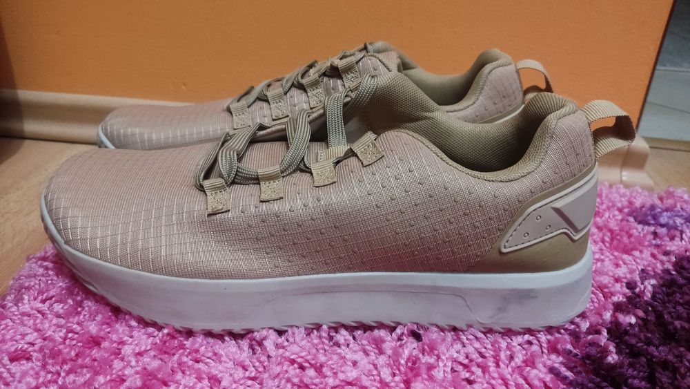 Buty Cleve rozmiar 42