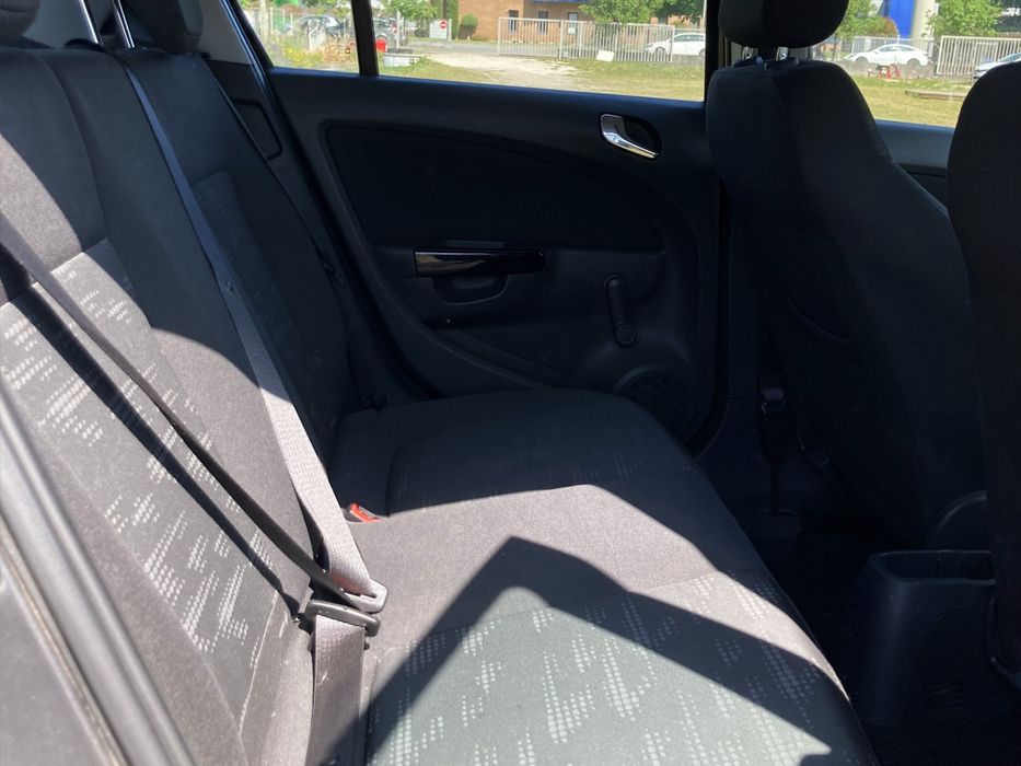 Opel Corsa 1.2 Enjoy