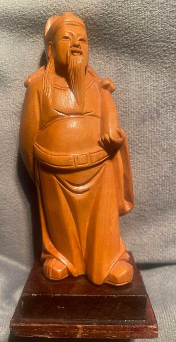 Konfucjusz figurka drewniana