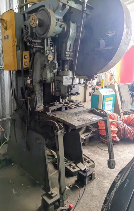 Prensa Mecânica NIAGARA A 2½ – 22 Toneladas | Industrial, Robusta e Op