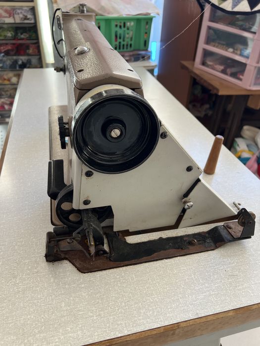 Maquina de costura semi industrial