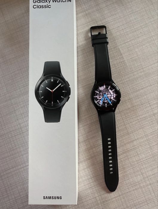 Samsung Galaxy classic watch 4