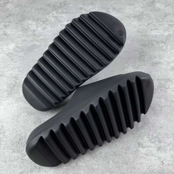 Yeezy_Slide_Onyx R.38