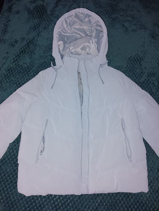 Жіноча демісезонна куртка