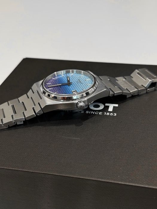 ГОДИННИК TISSOT PRX 40MM Gradient T137.407.11.351.01 оригінал
