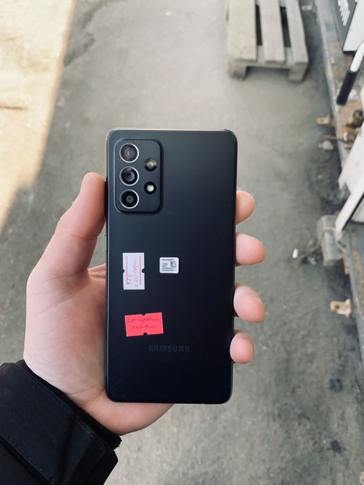 Продам Samsung a52s 5g 6/128 в хорошем состоянии