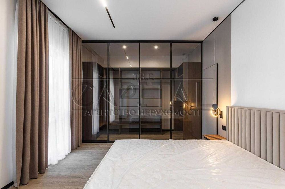 Продаж будинку в закритому КМ в селі Крюківщина Автономний з ремонтом