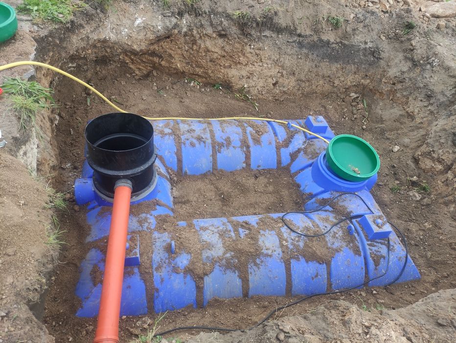 Usługi koparką, przyłącza, niwelacja terenu