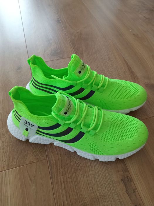 Кросівки літні, 45 розмір