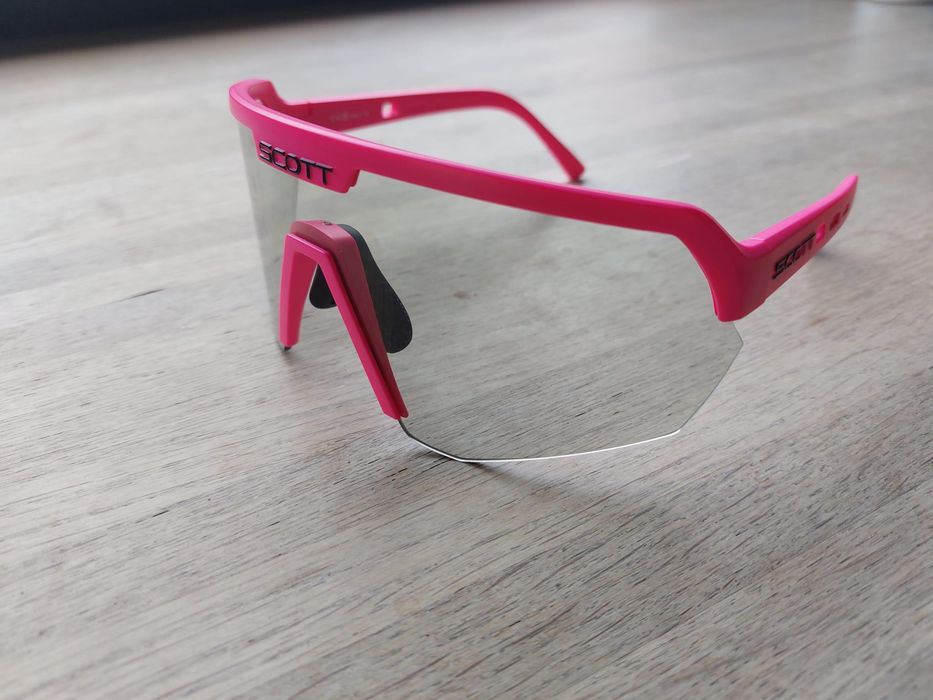 Scott Sport Shield LS Fotochromowe okulary przeciwsłoneczne Pink