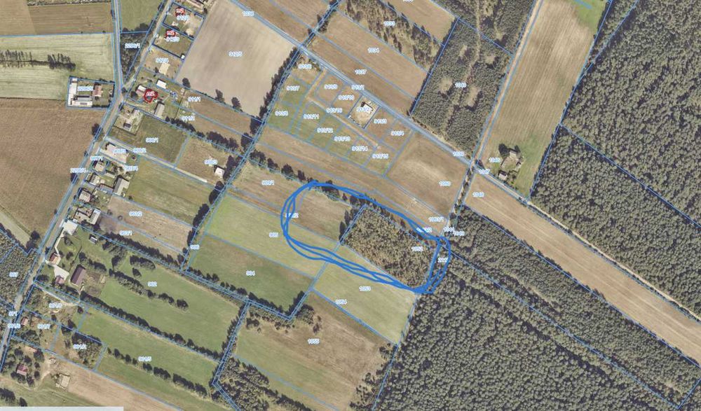 NOWY OLESIEC 25km od Kalisza bardzo duza działka budowlana 4500 m2 z lasem 8300 m2