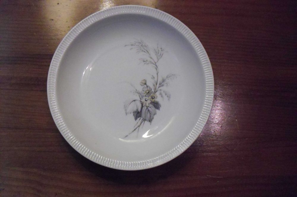 Pratos porcelana EXCELL64861398650498120