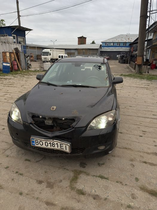 Продається Mazda 3 hatchback під відновлення або на запчастини