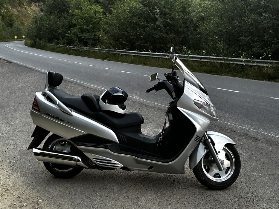 Suzuki burgman 400