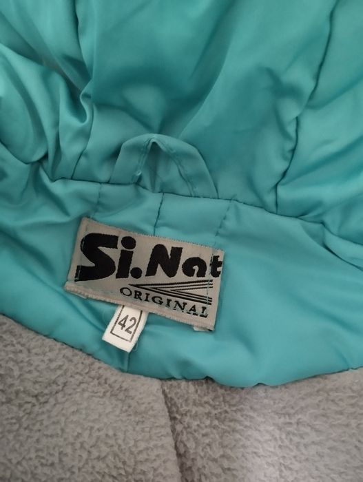 Куртка зимова з капюшоном для дівчинки