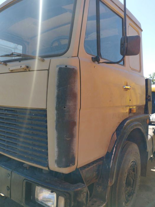 МАЗ 54329 Тягач  1993 Терміново!