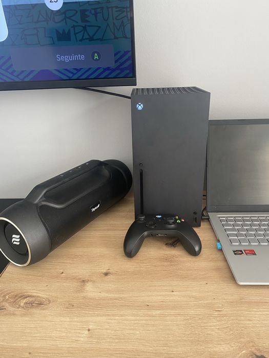 Xbox Series X + Jogos + 1 Mês de Game Pass